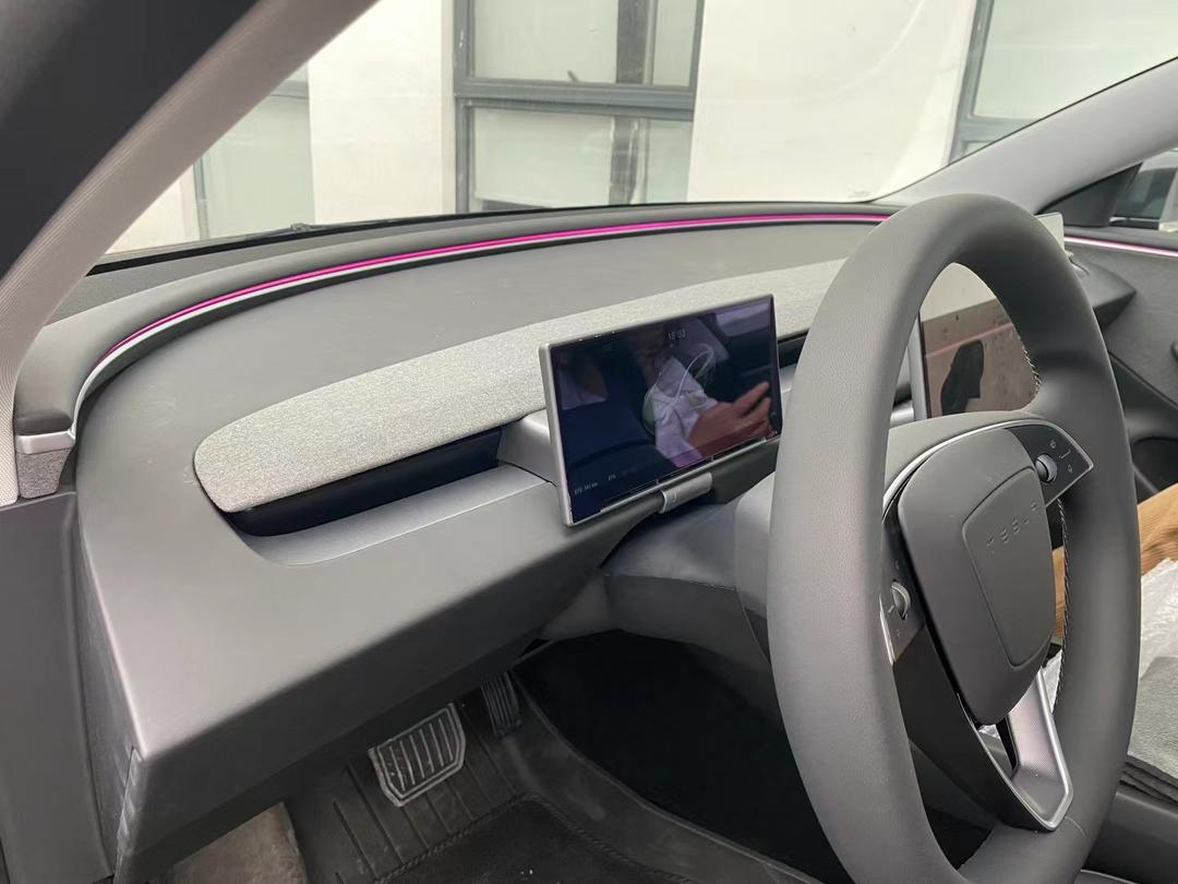 T9 CarPlay Dashboard Display with Airflow Vent for Model 3 Highland with Front Camera